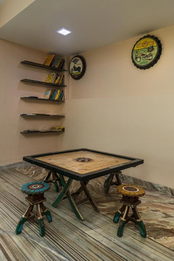 Saffronstays Aura, Alibaug - Luxury Pool Villa With A Game Room And Spacious Lawn Alībāg Ngoại thất bức ảnh