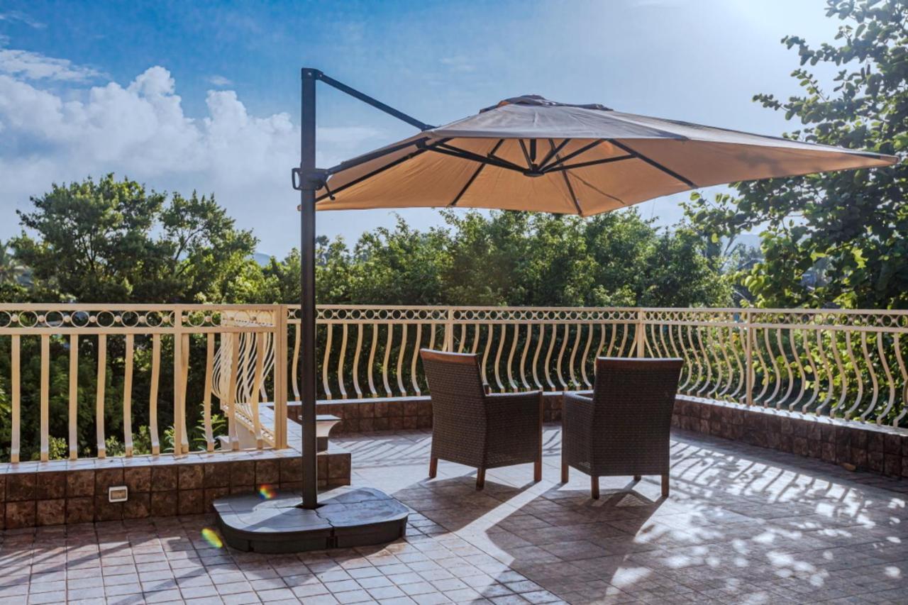 Saffronstays Aura, Alibaug - Luxury Pool Villa With A Game Room And Spacious Lawn Alībāg Ngoại thất bức ảnh